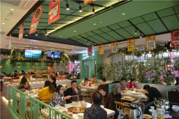 2019年火锅加盟店是否可以开在购物中心？